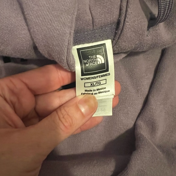 The north face purple sweatshirt - Picture 2 of 2
